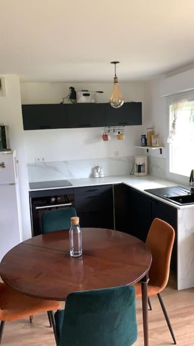 Appartement Lumineux De 60M2 Guer 외부 사진